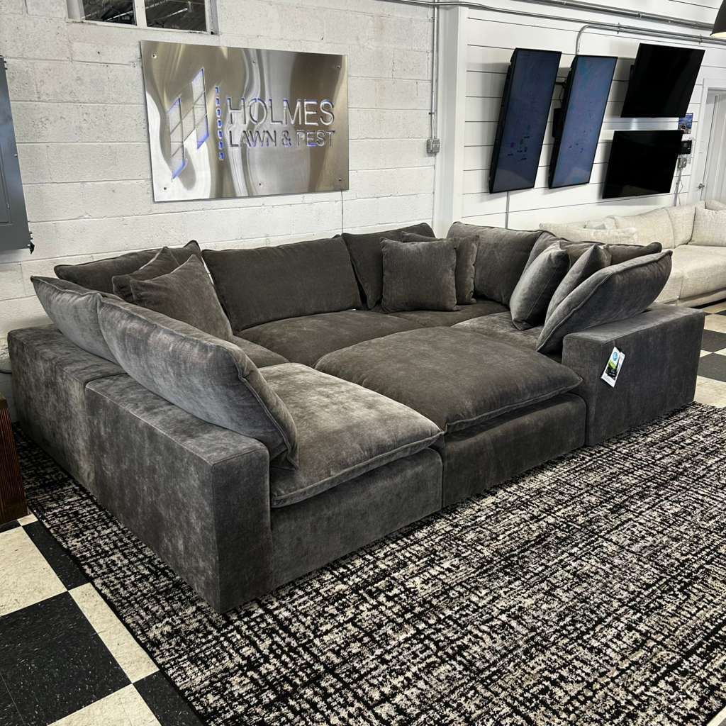 Main image 5