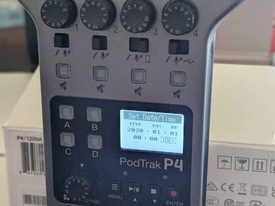 Zoom Podtrak P4 Podcast Recorder