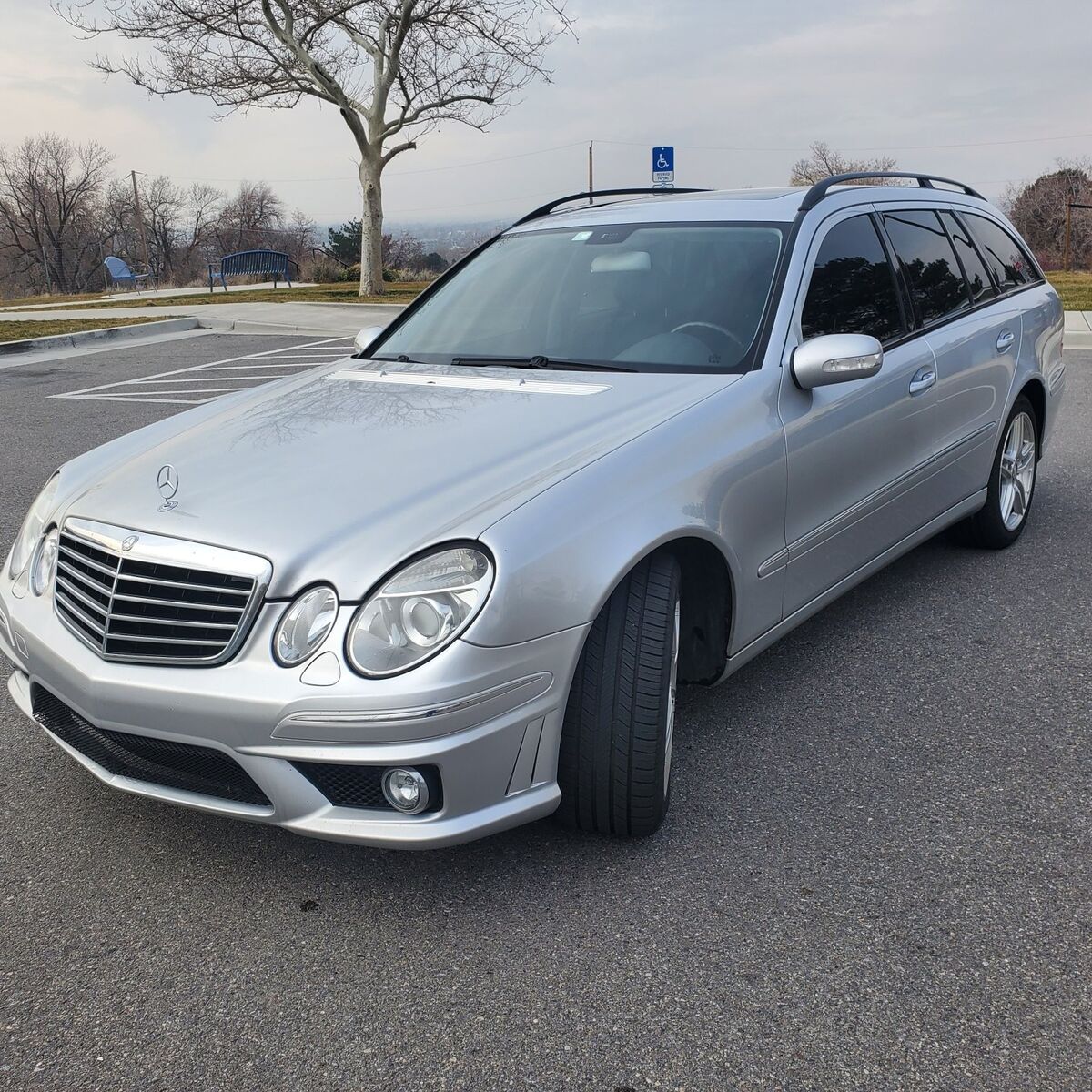 2005 Mercedes-Benz E-Class 5.0L