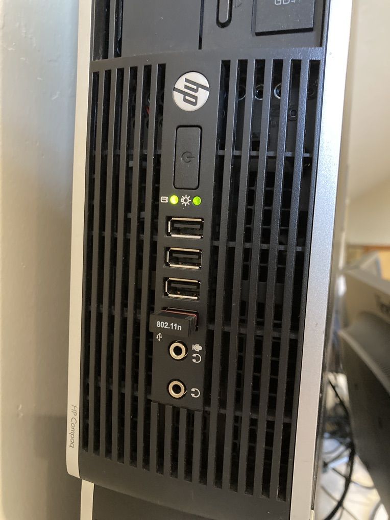 HP Compaq 8200 Elite SFF PC