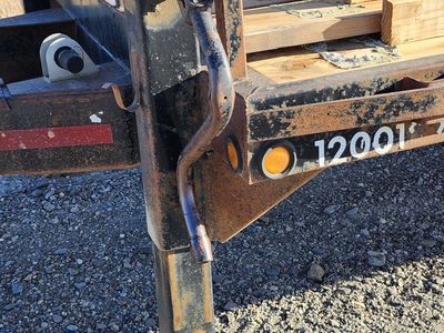 Heavy-Duty Prairie Flatbed Trailer - 30 ft. 2011, pintle hitch, no deck, Utility Trailer