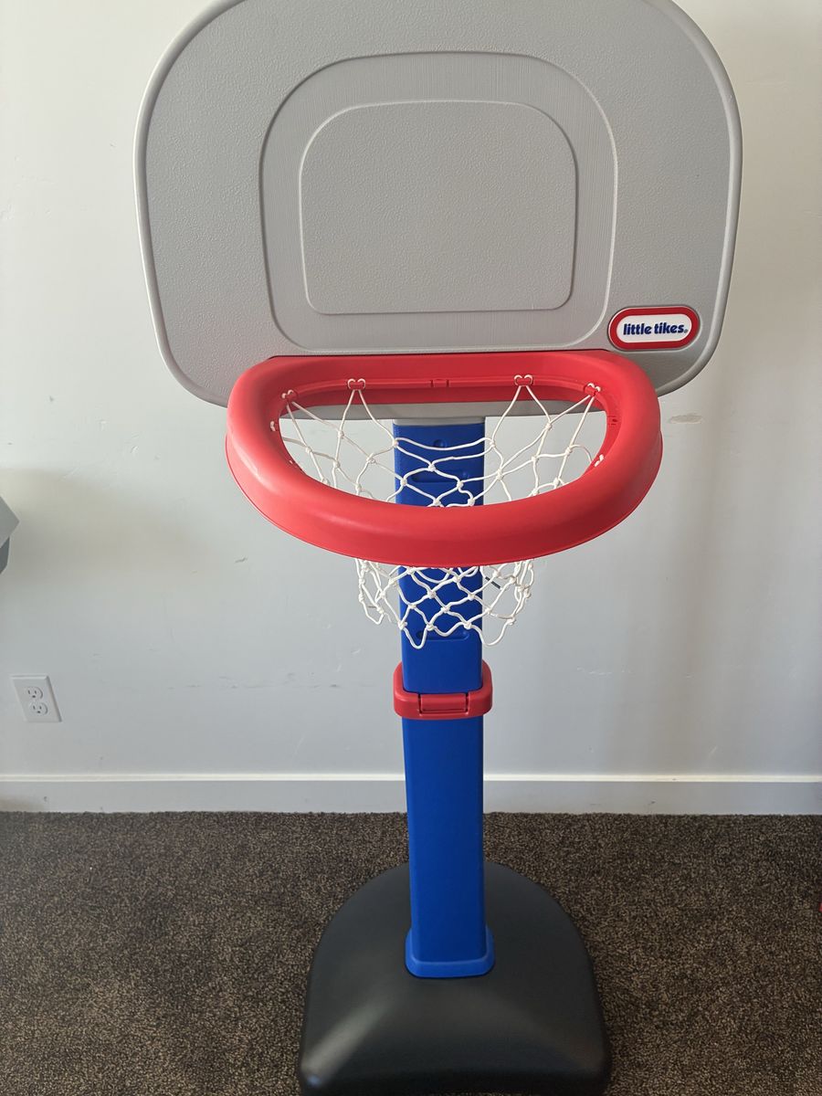 Little Tikes Easy Score Basketball Hoop Set - Adjustable Kids Toy