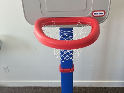 Little Tikes Easy Score Basketball Hoop Set - Adjustable Kids Toy