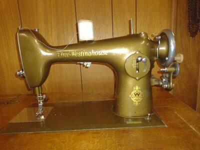 Vintage free Westinghouse sewing machine sewing cabnet-sewing table