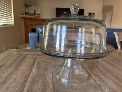 13.5” Glass Cake Stand