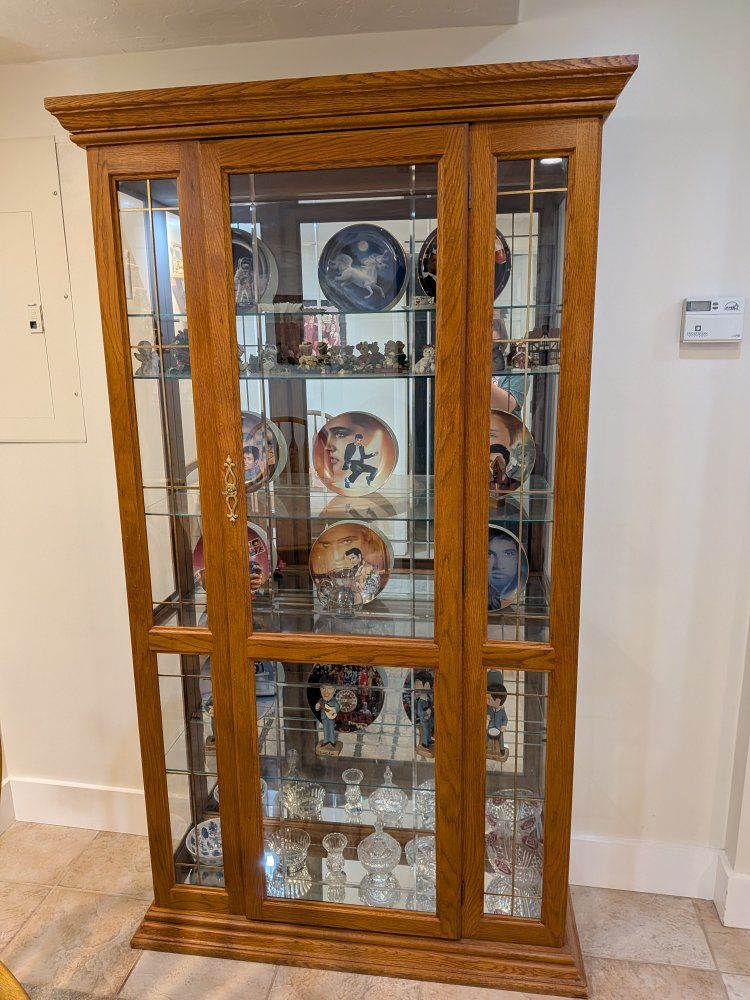 curio cabinet