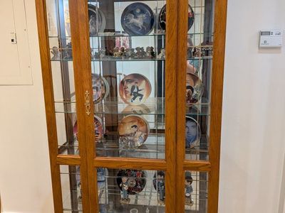 curio cabinet