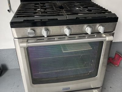 Maytag gas Stove