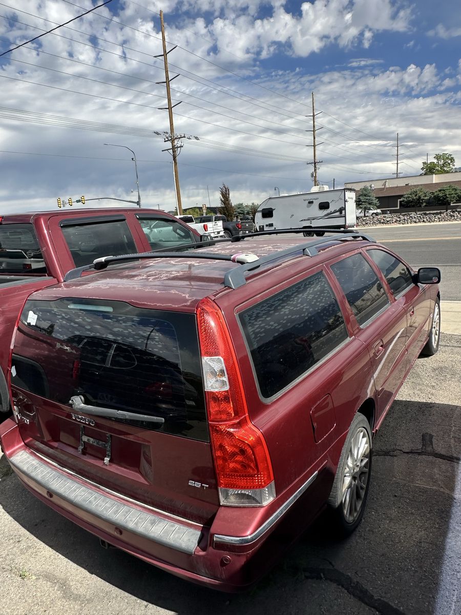 2006 Volvo V70 2.5T
