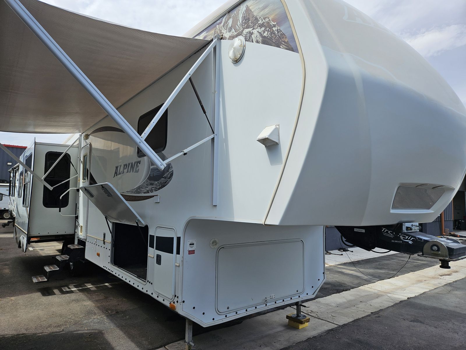2010 Keystone Alpine 3640RL Everything Works! Fifth Wheel! Clean Title!