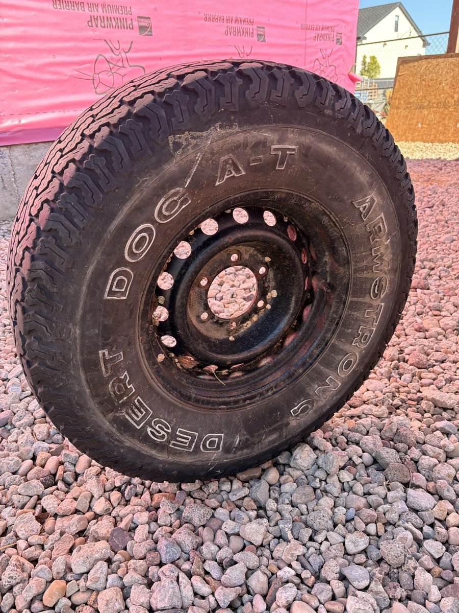 31x10.5 R15LT SUV Truck tire AT