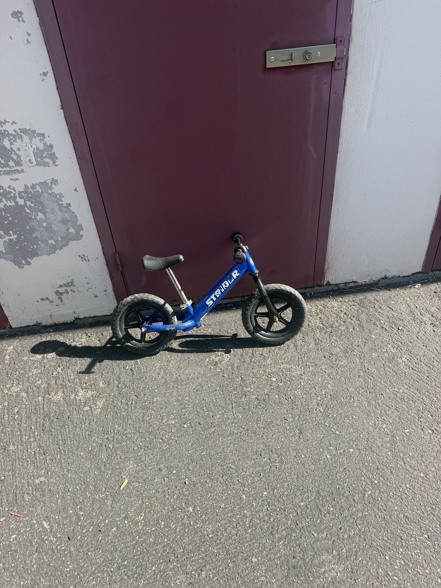 Strider Blue Balance Bike for Kids - Used
