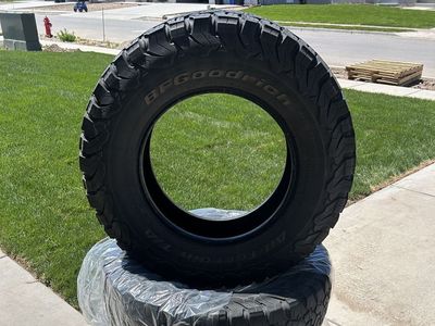 BFG K02 LT265/70R17