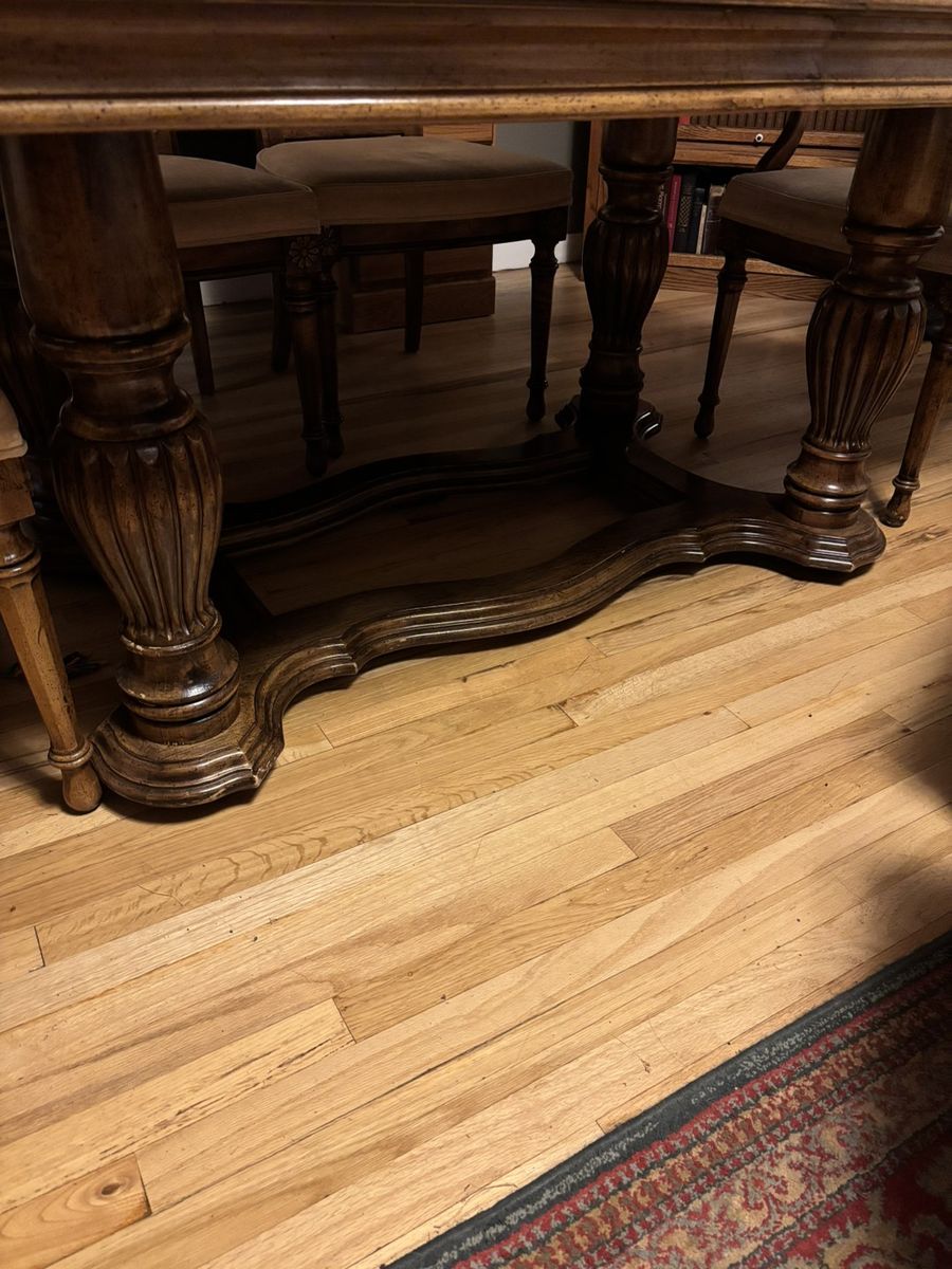 Main image 3