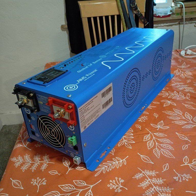 4000 w  INVERTER and CHARGER