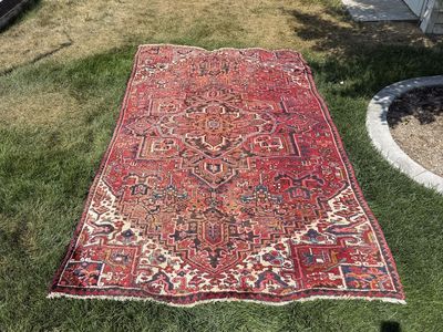 Vintage Hand-Knot Persian Red Wool Area Rug - Medallion Pattern 5.5x10