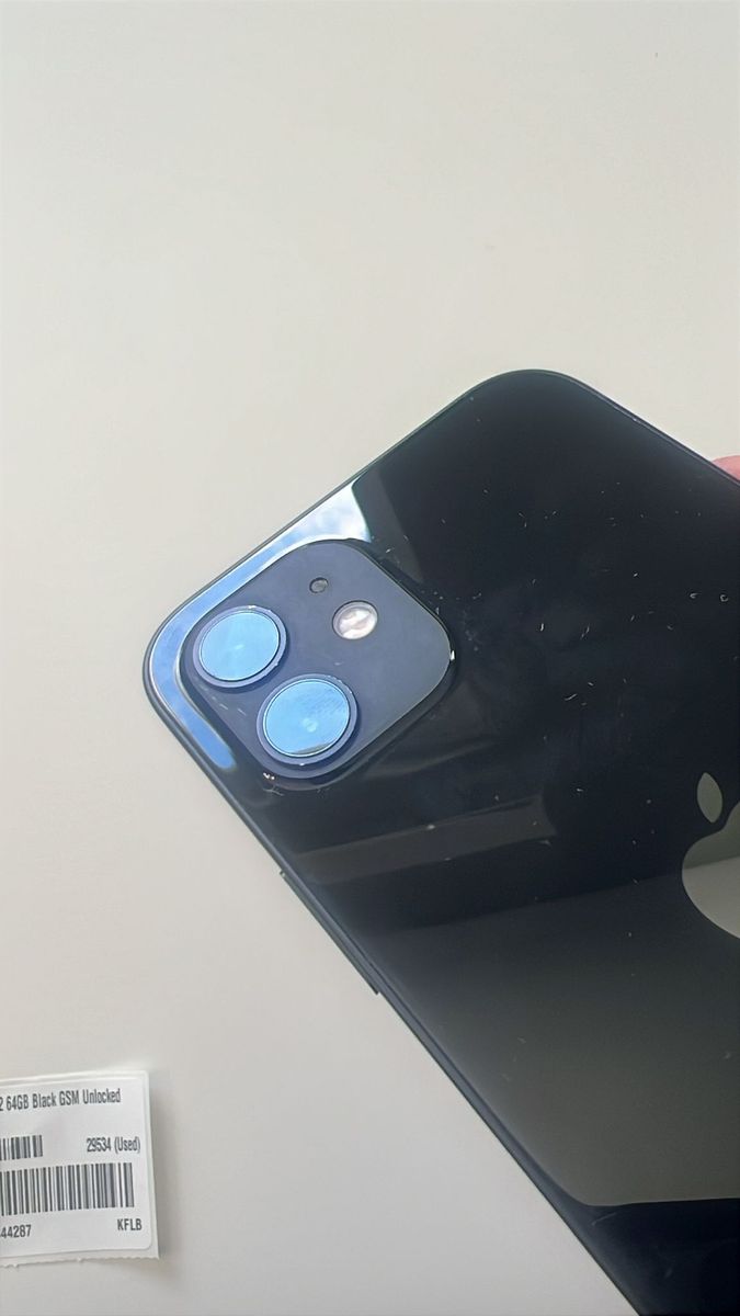 iPhone 12 64GB – Unlocked