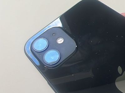 iPhone 12 64GB – Unlocked