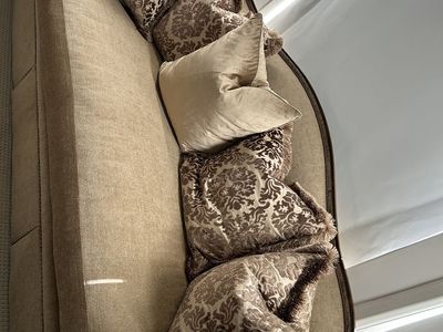 New Couch Down Filled Pillows included