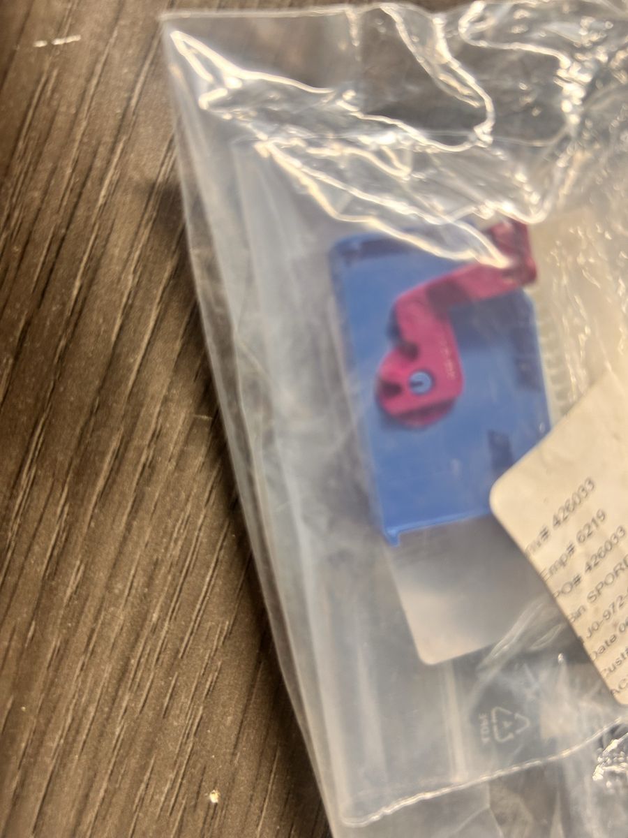 OEM VW/AUDI Electrical Connector housing