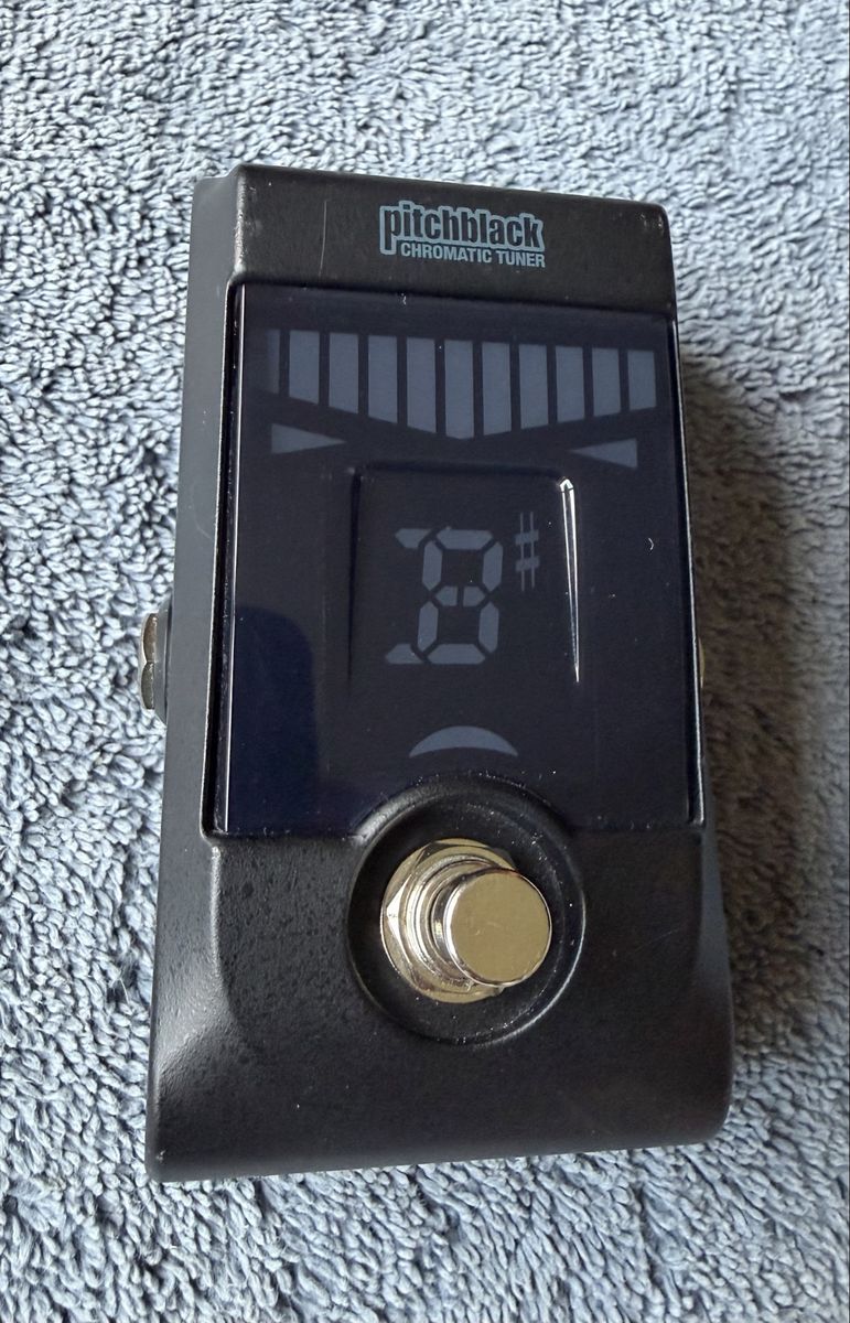 Korg Pitchblack PB-01 Chromatic Pedal Tuner with Box and Manual