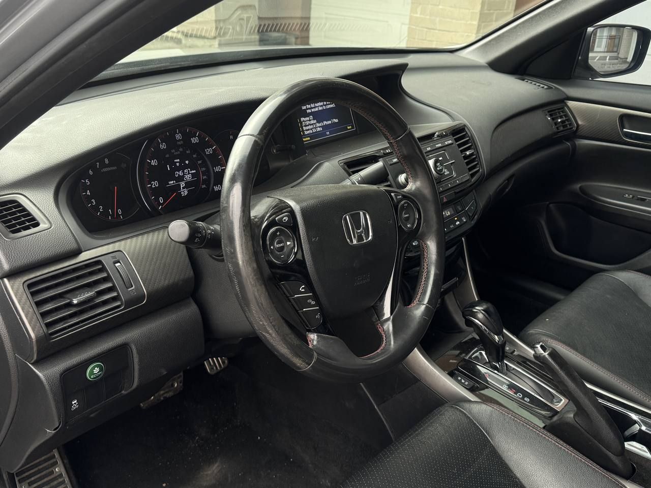 Main image 14
