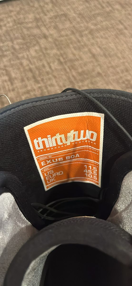 Men’s Flow Snowboard Boots – Size 11.5 (BOA System