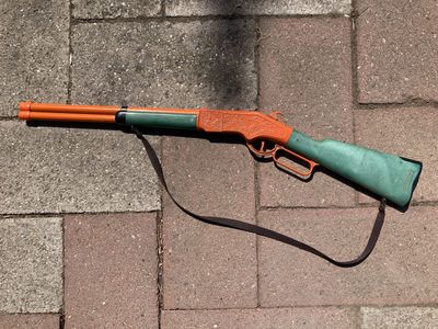 Vintage Gonher Model 93 Pop Cap Rifle Disney Parks Toy Gun - Used