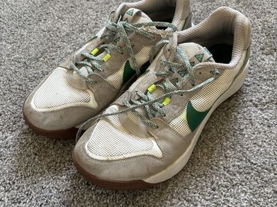 Nike ACG Trail Frame Hiking Shoes Men's Size 10.5 Green/White/Brown