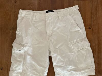 Cotton On Brand Men's Cargo Shorts Size 32