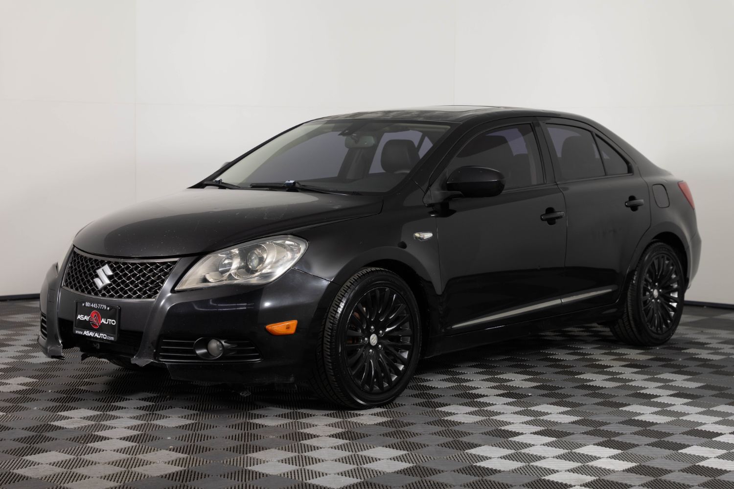2010 Suzuki Kizashi SLS