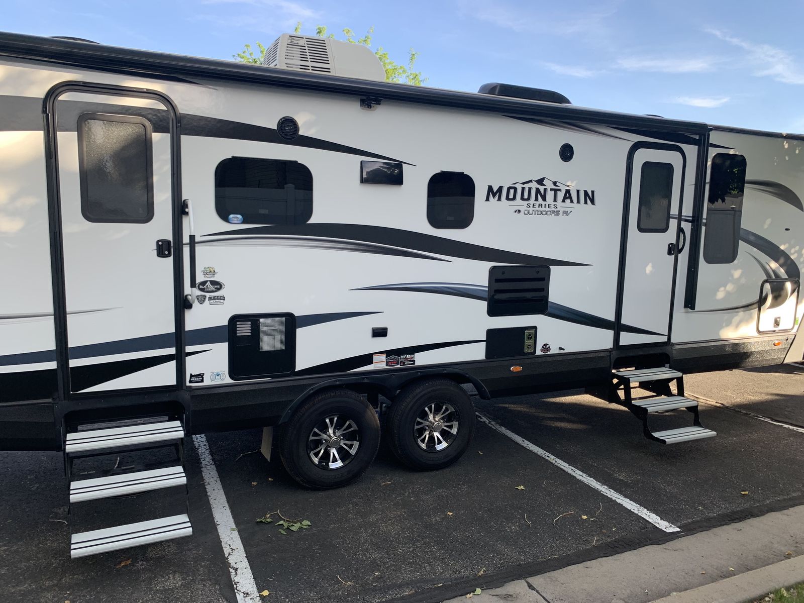 2022 Outdoors RV Blackstone 250 RDS