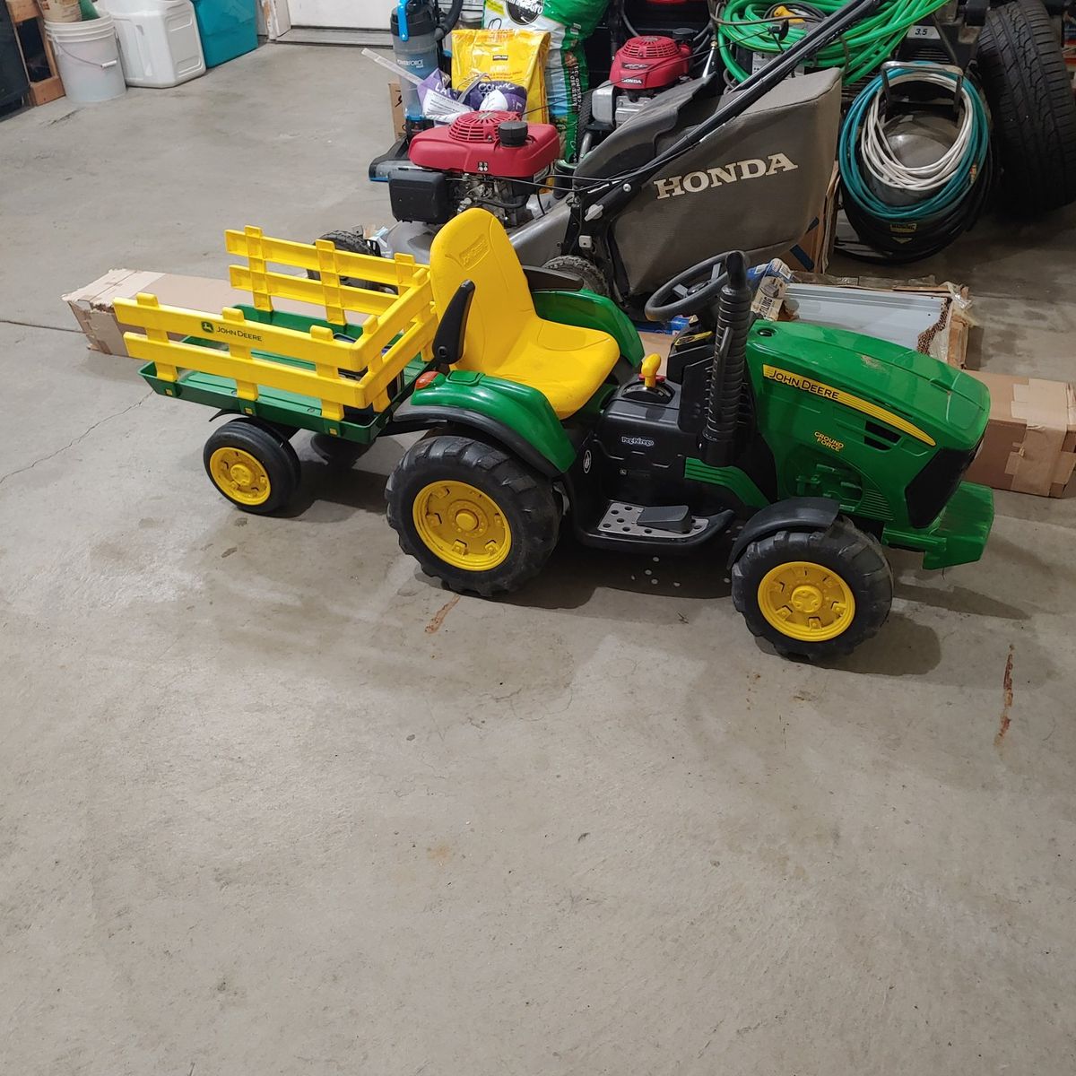 John Deere Tractor PegPerego Powerwheels