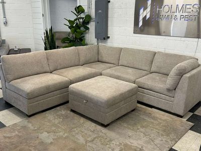 LIKE NEW!! COSTCO THOMASVILLE TISDALE MODULAR SECTIONAL 6-PIECE TAUPE W/ STORAGE OTTOMAN!!