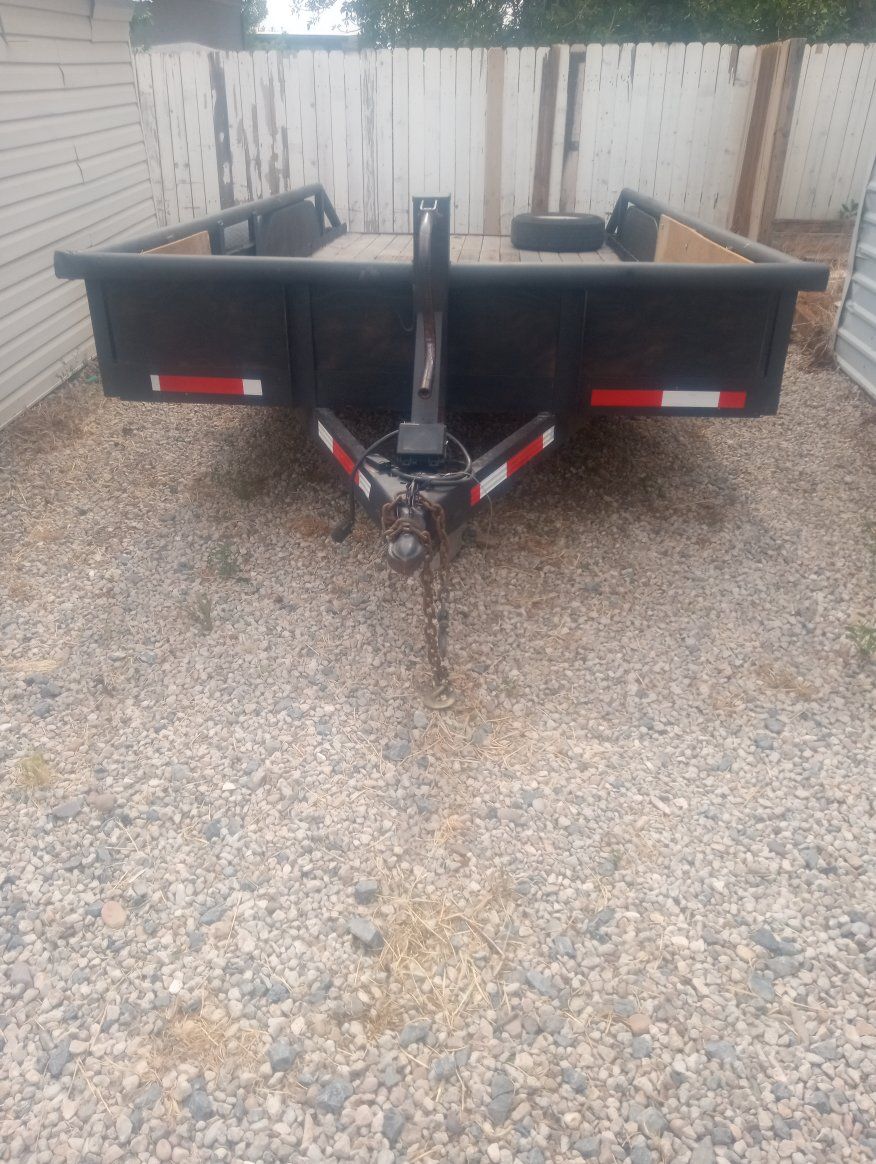 1993 flat bed trailer