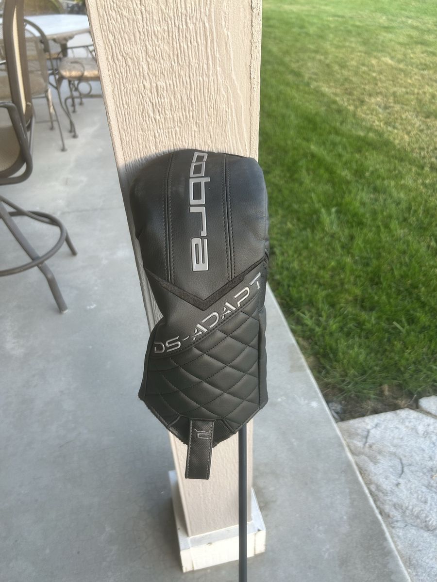 Cobra D-S ADDAPT Driver - Men's Right-Hand Graphite Stiff Shaft - Excellent Condition