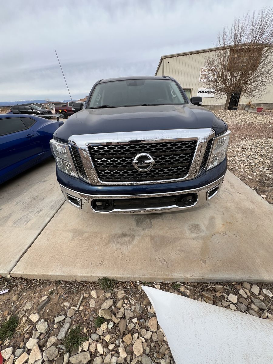 2018 NISSAN TITAN