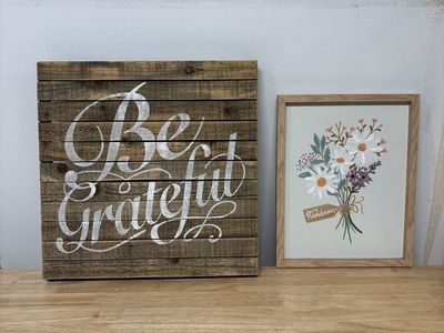 Rustic Farmhouse Wall Decor Bundle - 'Be Grateful' Sign, Floral Print, Bible Verse & 'It Is Well' Art