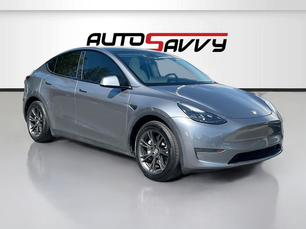 2025 Tesla Model Y Long Range