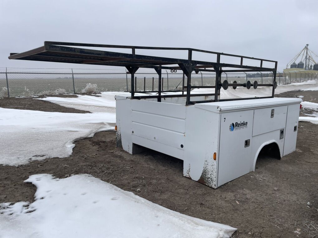 Service Bed with Rack & Bumper