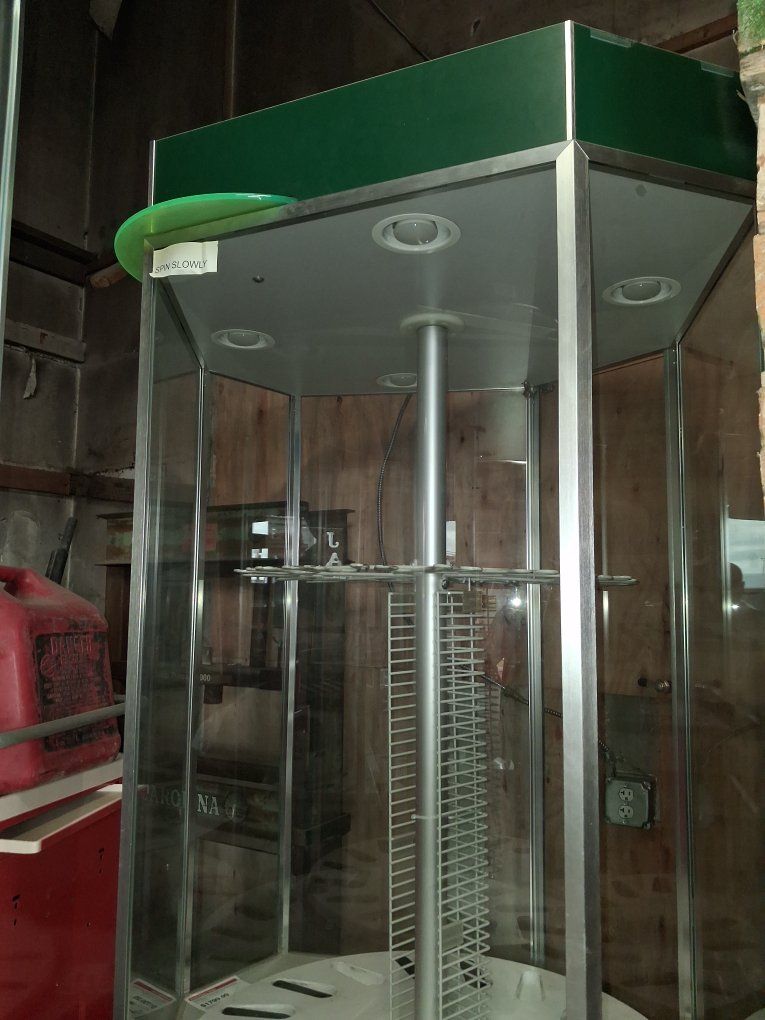 Main image 2