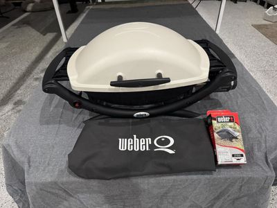 Weber Grill Q2000