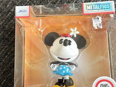 Disney Jada Metalfigs Minnie Mouse Die-Cast Metal Figure Collectible