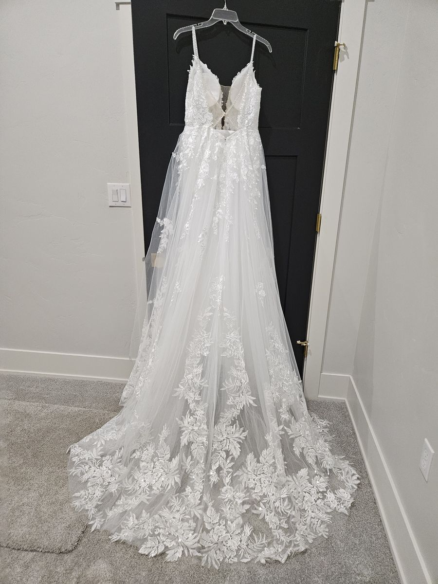 Beautiful wedding dress