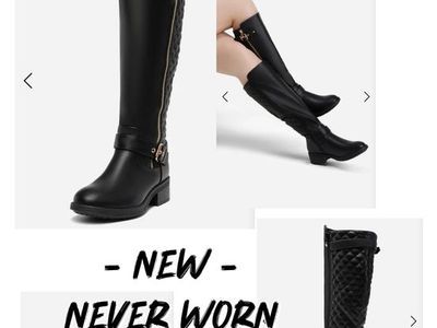 Women’s knee high winter boot