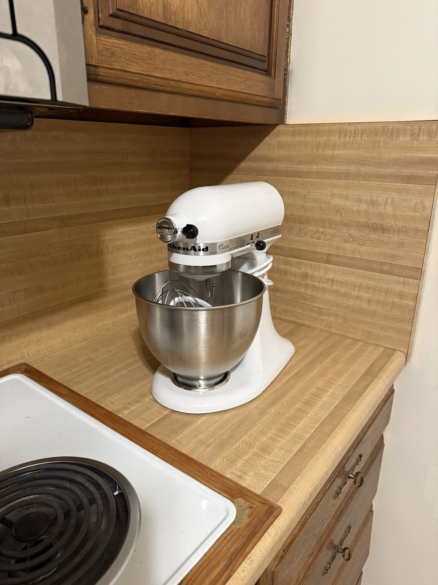 Brand New Kitchen Aid Mixer