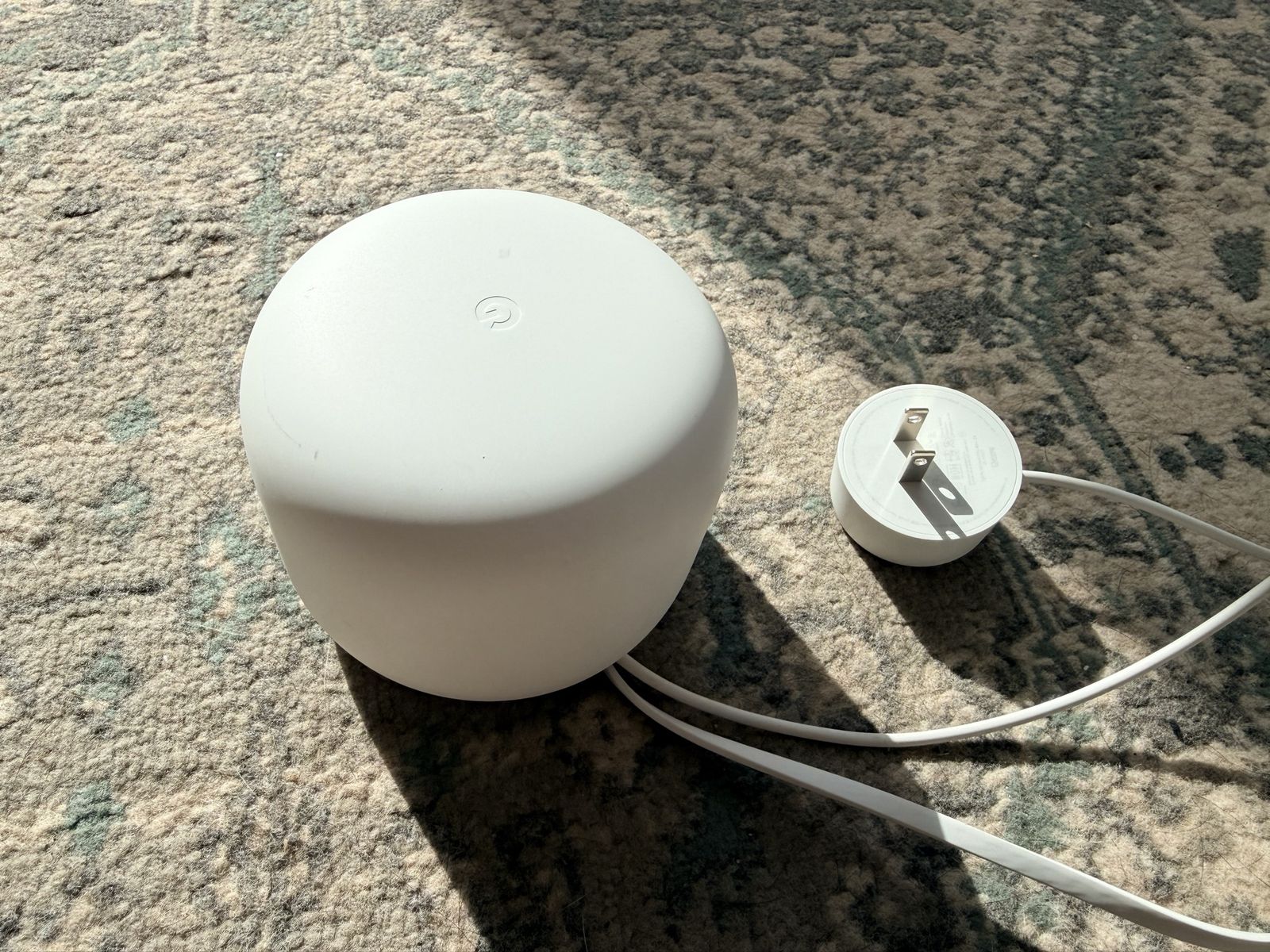 Google Nest Wifi router, model H2D