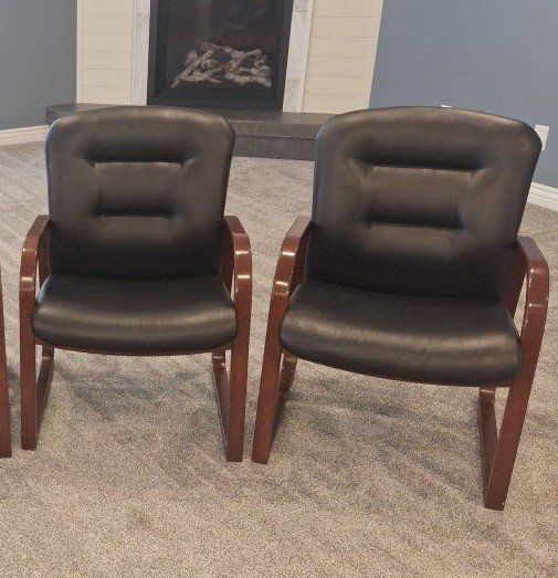 Set of 2 Black cushioned Wood Frame Guest Office Chairs