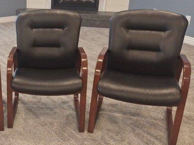 Set of 2 Black cushioned Wood Frame Guest Office Chairs