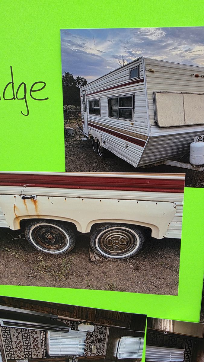 Vintage Layton Travel Trailer - Needs Work, Great Restoration Project
